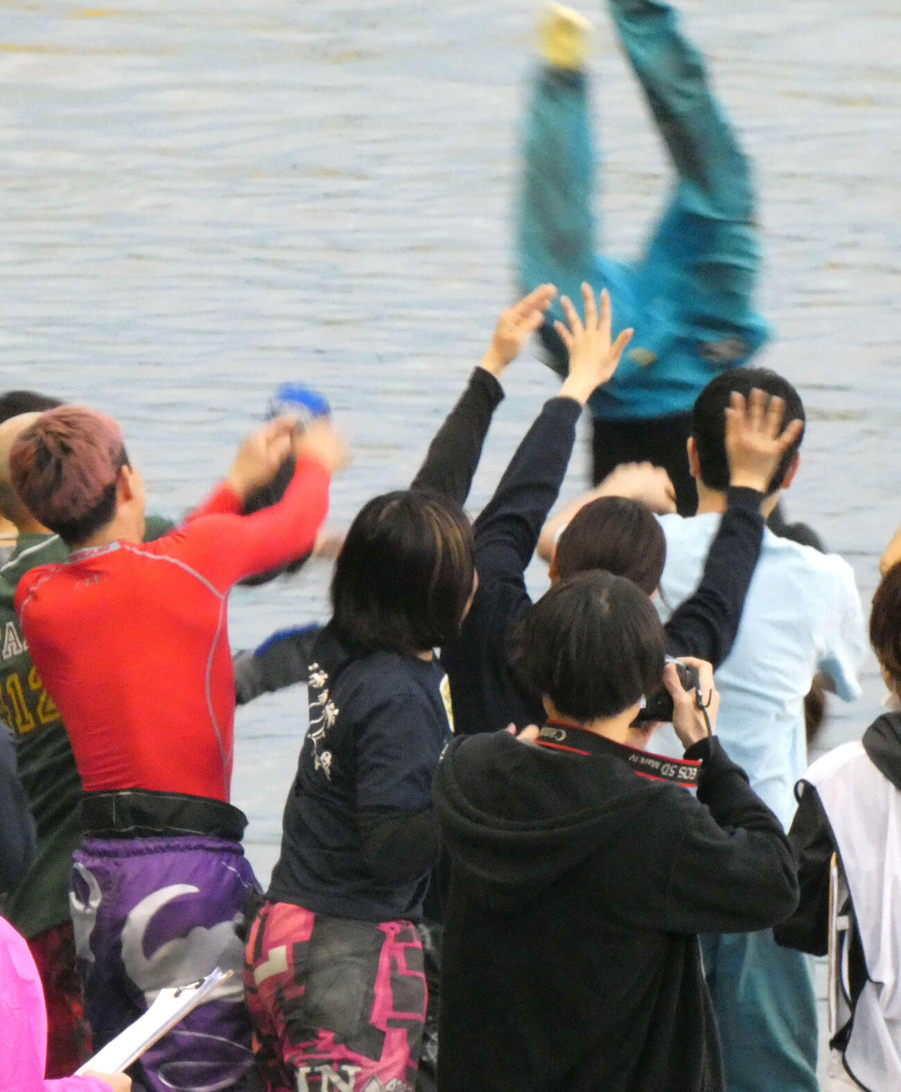 大池佑来の水神祭の一コマ