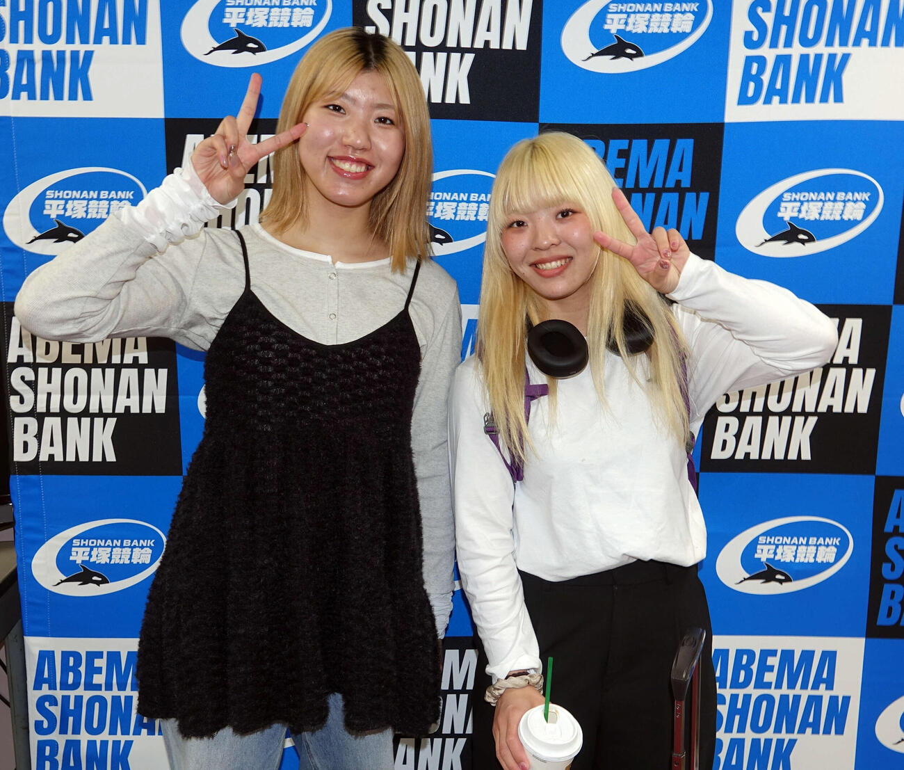 仲良し九州ガールズ谷元音羽（左）と是永ゆうきは「決勝進出！」が合言葉