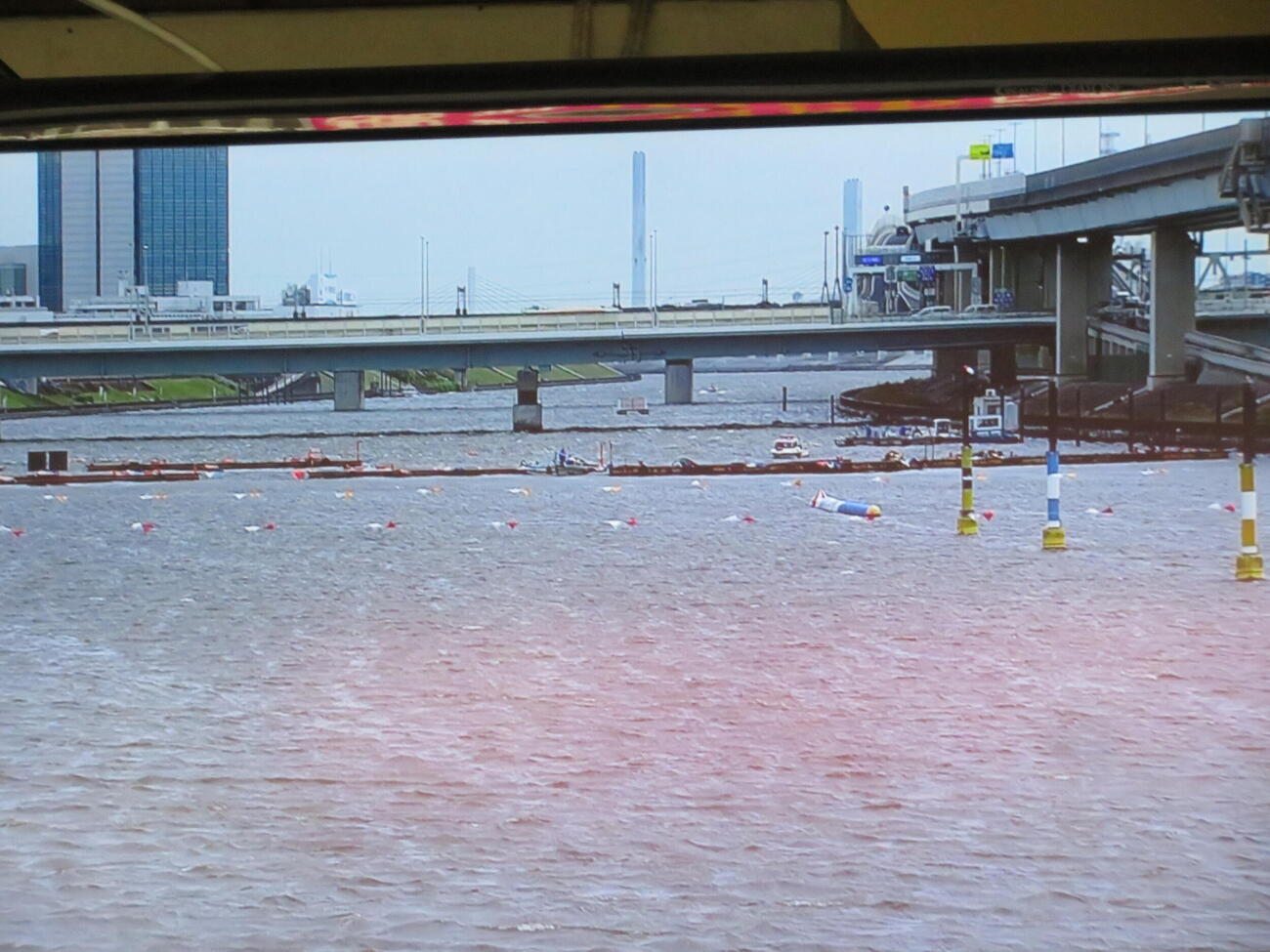 江戸川ボート3日目が強風、強波浪のため8R以降が中止打ち切りとなった