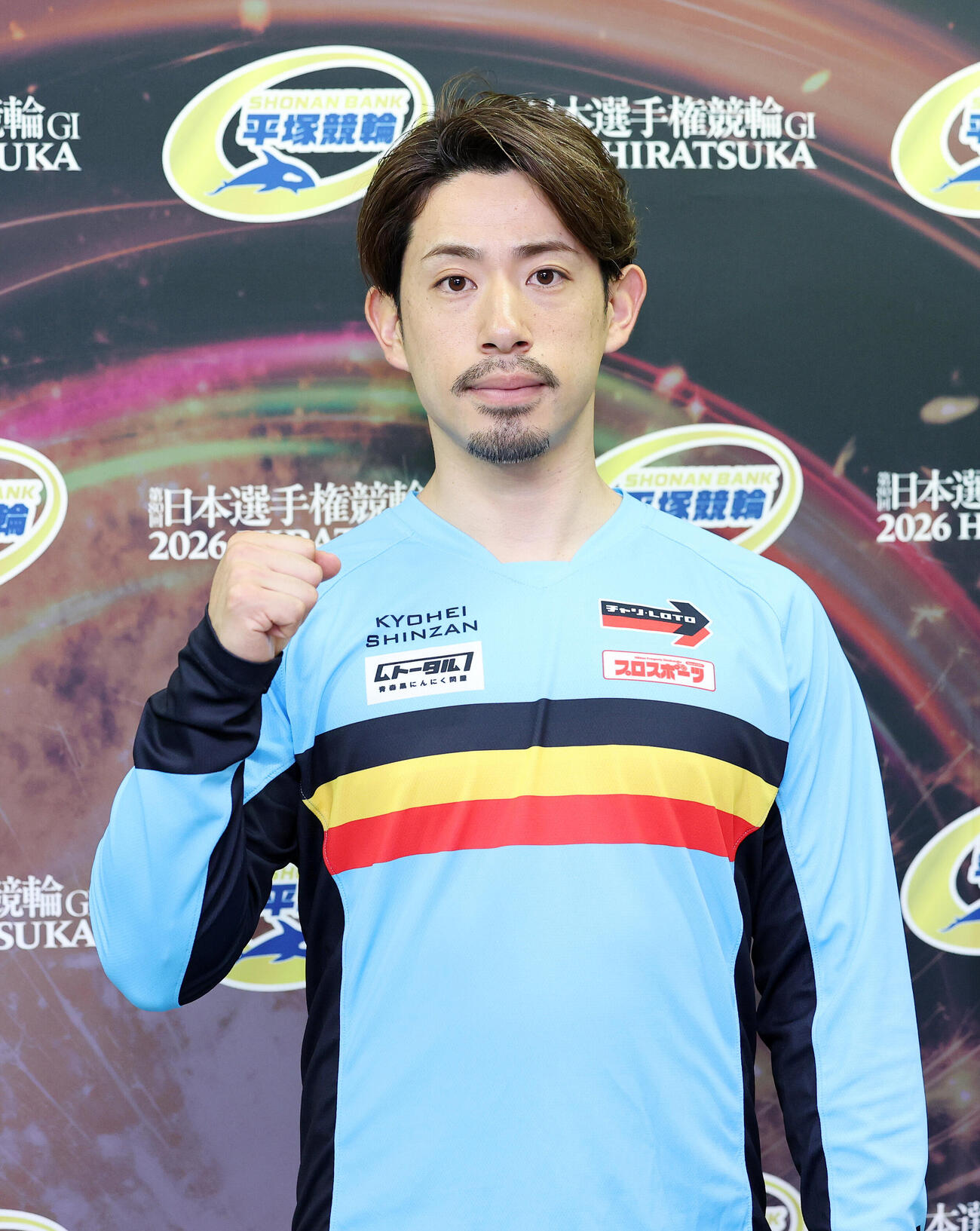 新山響平が27人の大所帯を率いる（撮影・鈴木正人）