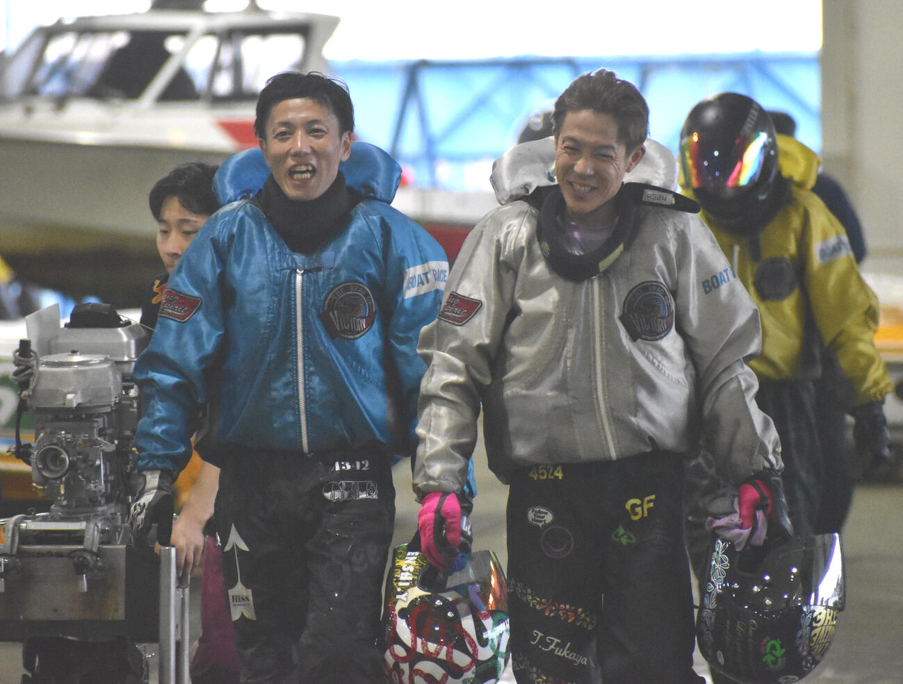 12Rドリーム戦は、谷野錬志（左）が道中、逆転で2勝目を挙げた