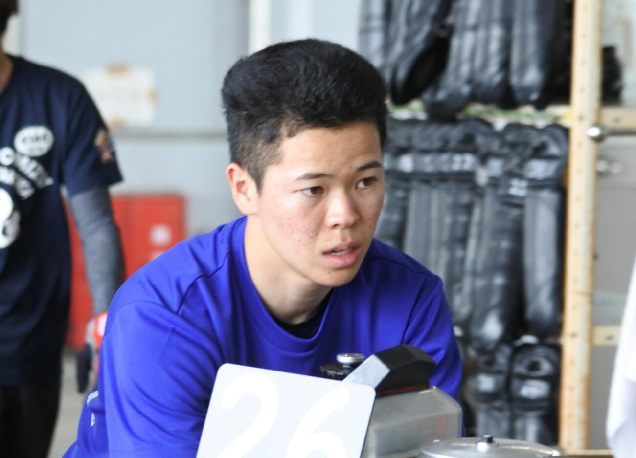 養成所チャンプの早川理稀が、デビュー戦を迎える