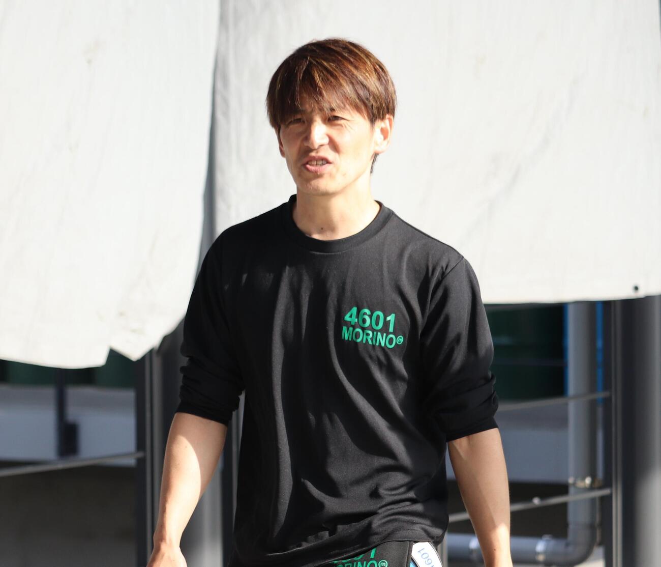 森野正弘が自慢のパワーで勝負する