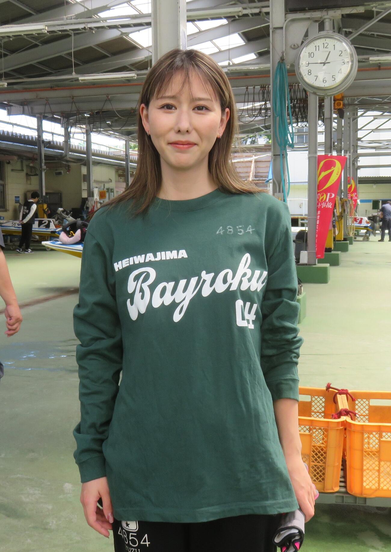 大橋由珠は伸び寄りの足で「女子力」を発揮、2Rで2本目の2着を奪取した