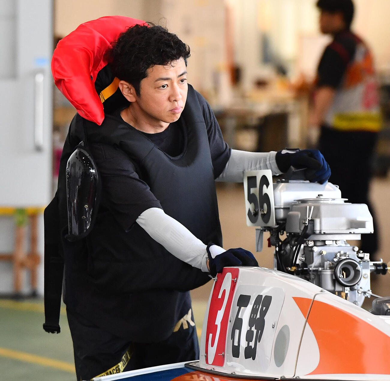 石野貴之が前検1番時計のパワーを披露する（撮影・岩下翔太）