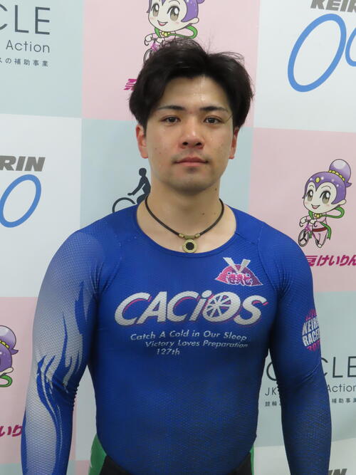 【競輪】中秀平、突っ張り先行で初めて押し切る「直線で垂れることが多かった」/奈良 - 競輪 : 日刊スポーツ