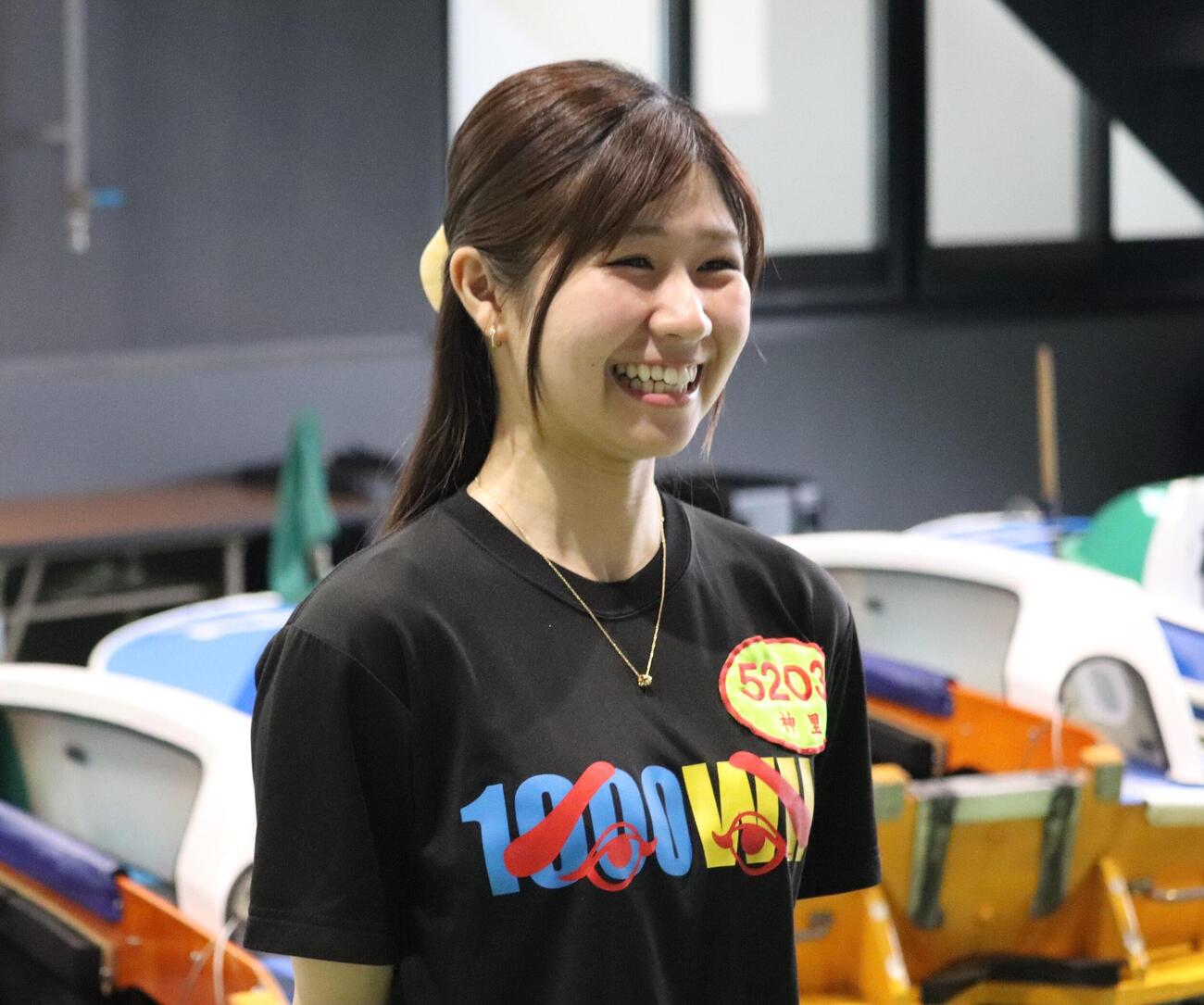 神里琴音が予選突破を決めて満面の笑み