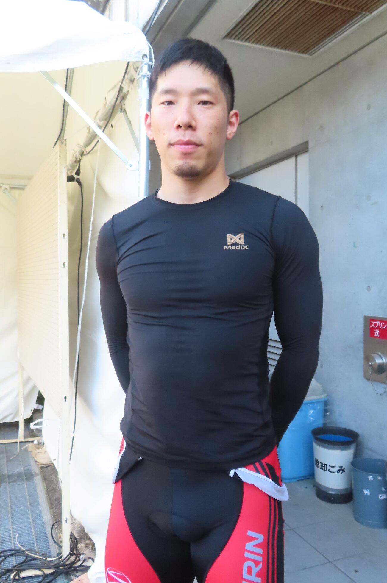 本領発揮へ思いを巡らす寺崎浩平
