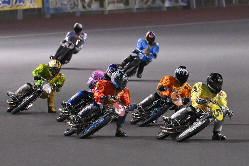 オートレース】鈴木圭一郎は3着…通算1000勝Vならず「仕掛けられなかっ