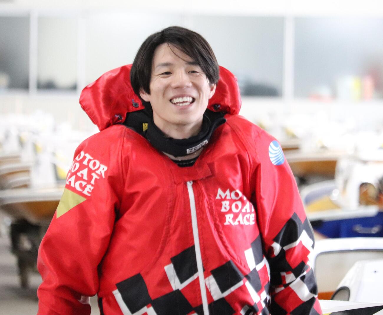 中本大樹が初日後半11Rを3コースまくりで制して笑顔でピットに帰ってきた