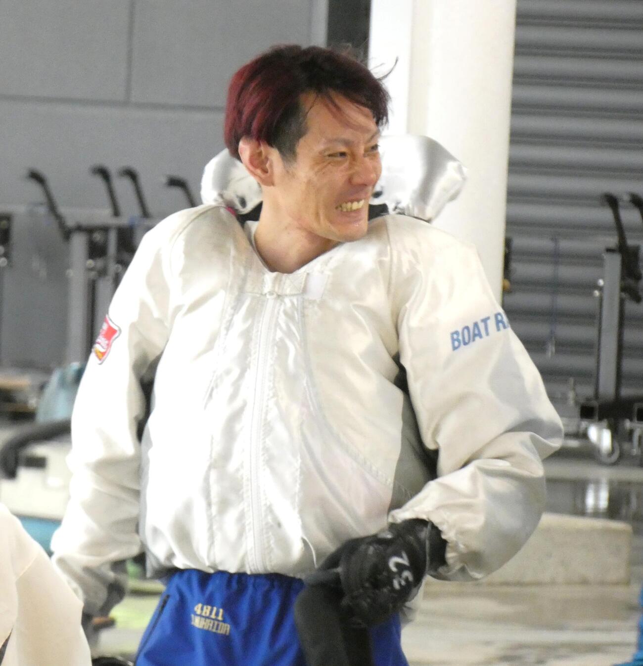 向井田佑紀がデビュー初優勝に向けて奮起する（撮影・前原一樹）
