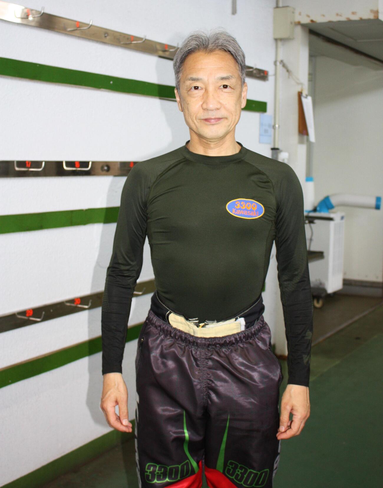 川崎智幸が快適な宿舎で初日は連勝発進を決めた