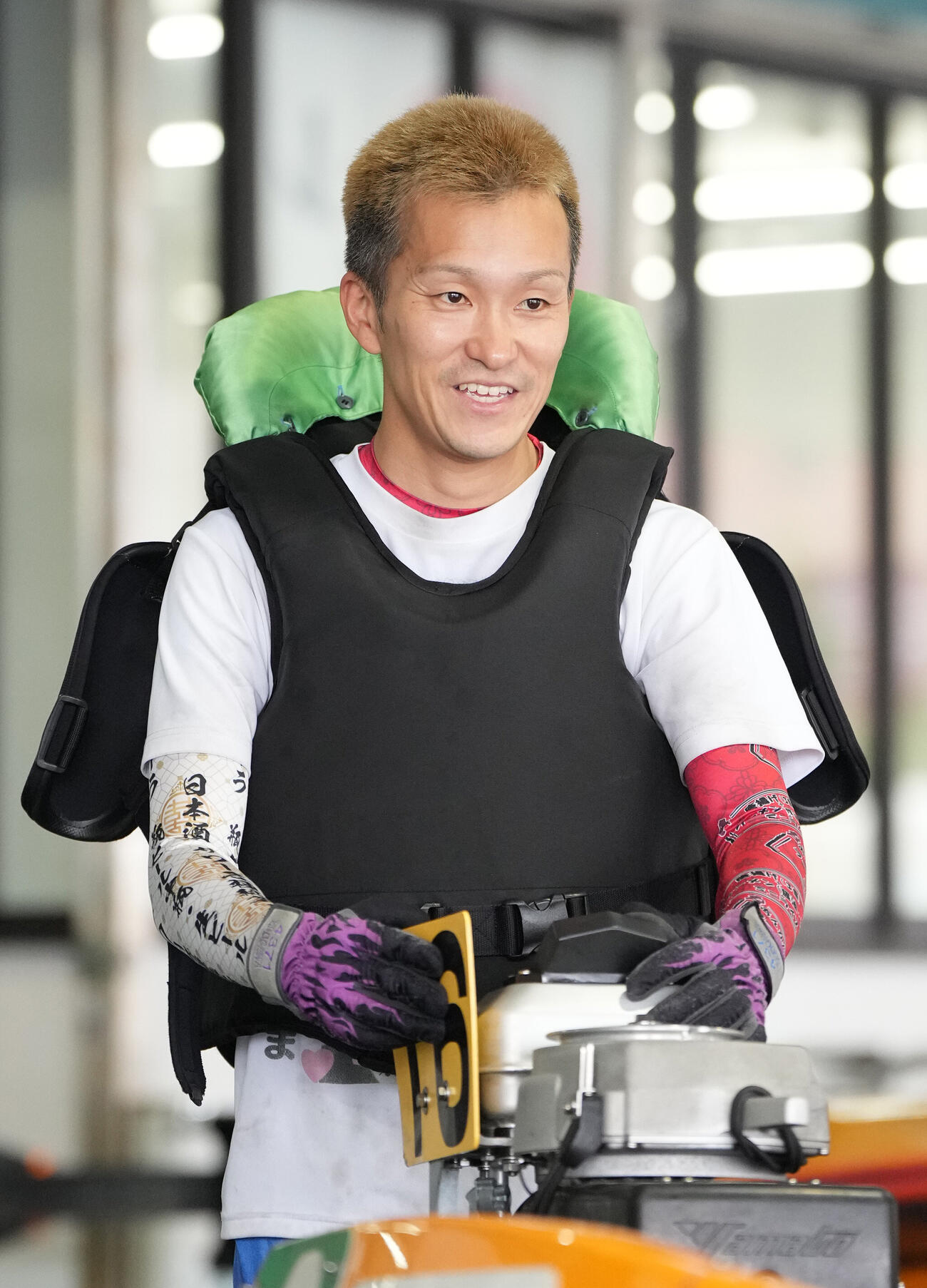 準優12R、西山貴浩はスリット先制を狙う（撮影・森本幸一）