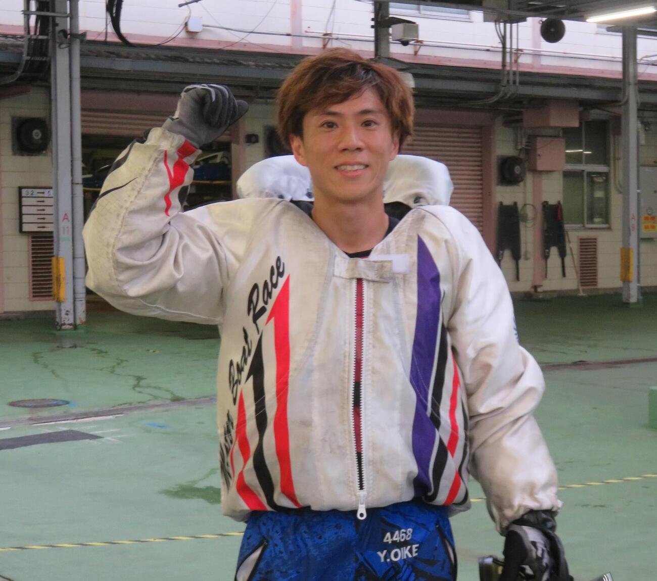大池佑来はイン戦26連勝で今年3回目のVを飾り歓喜のガッツポーズ