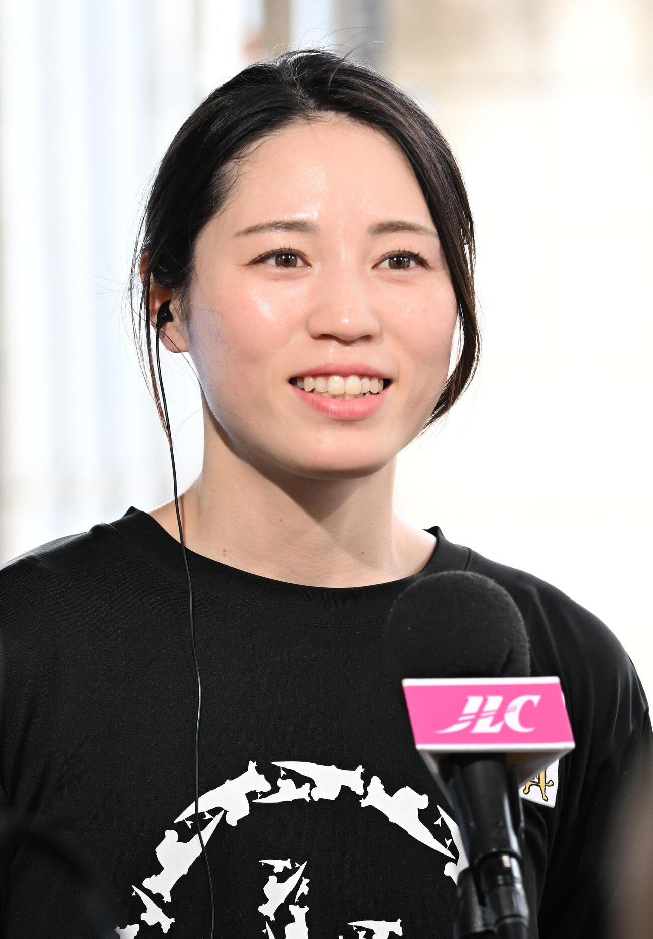 第4日9R戸田特賞を制し、インタビューに応じる安井瑞紀（撮影・千葉一成）