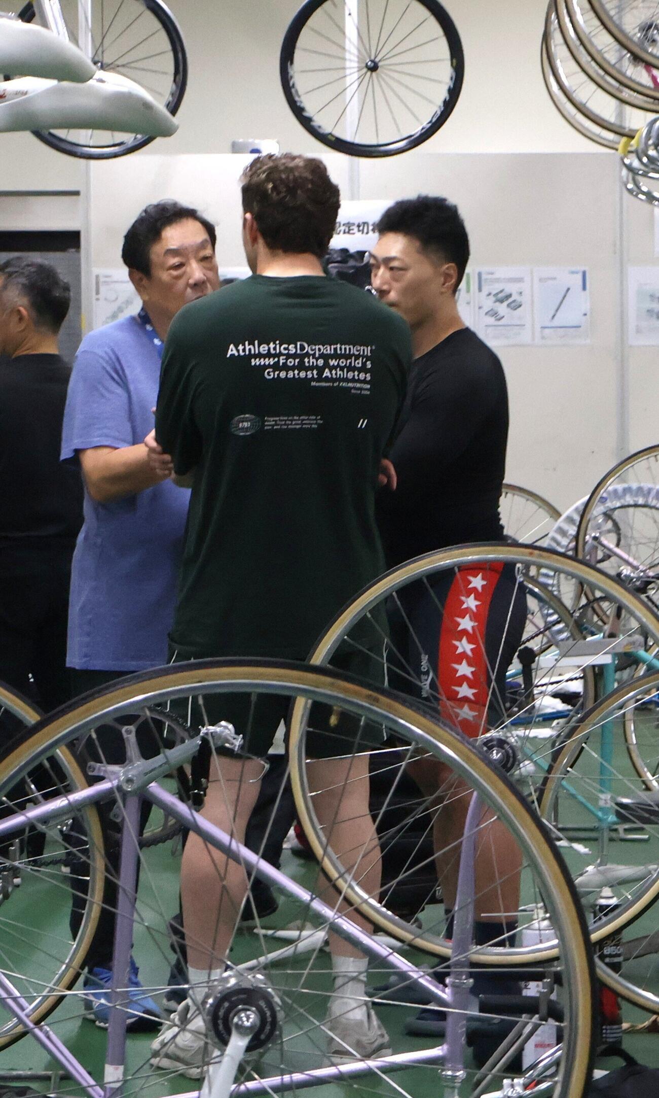 新田祐大（右）に連係を直談判したラブレイセン（中央背中）に「競輪」で戦う意志を感じた