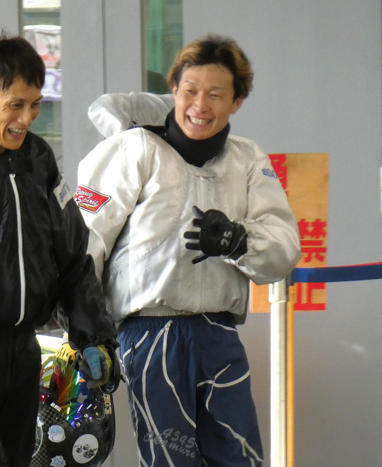 岡村慶太の相棒42号機は非力も、12R優勝戦2枠を手にした