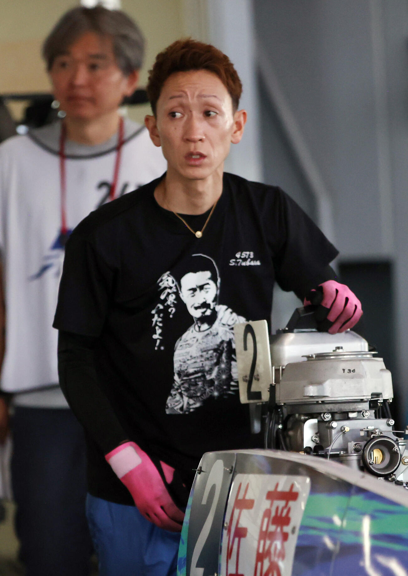 練習に向かう佐藤翼（撮影・柴田隆二）