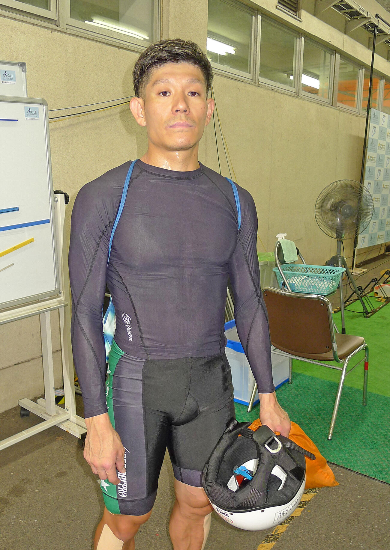 番手絶好の展開を生かして決勝に進んだ前川大輔