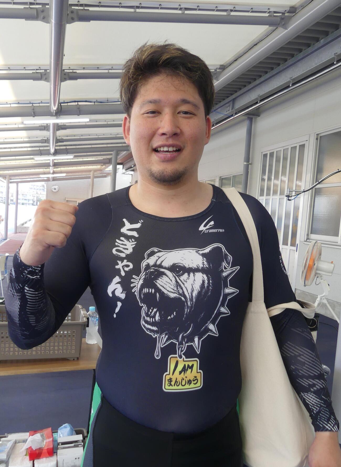 地元の飯田怜治が突っ張り先行で押し切った