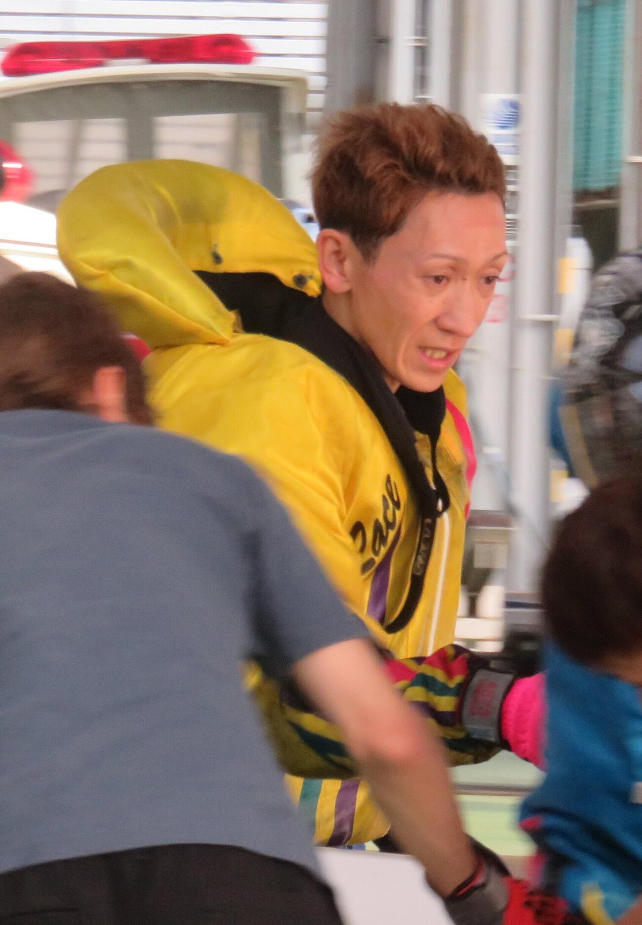 佐藤翼が初日12R平和島選抜をまくり差しで快勝