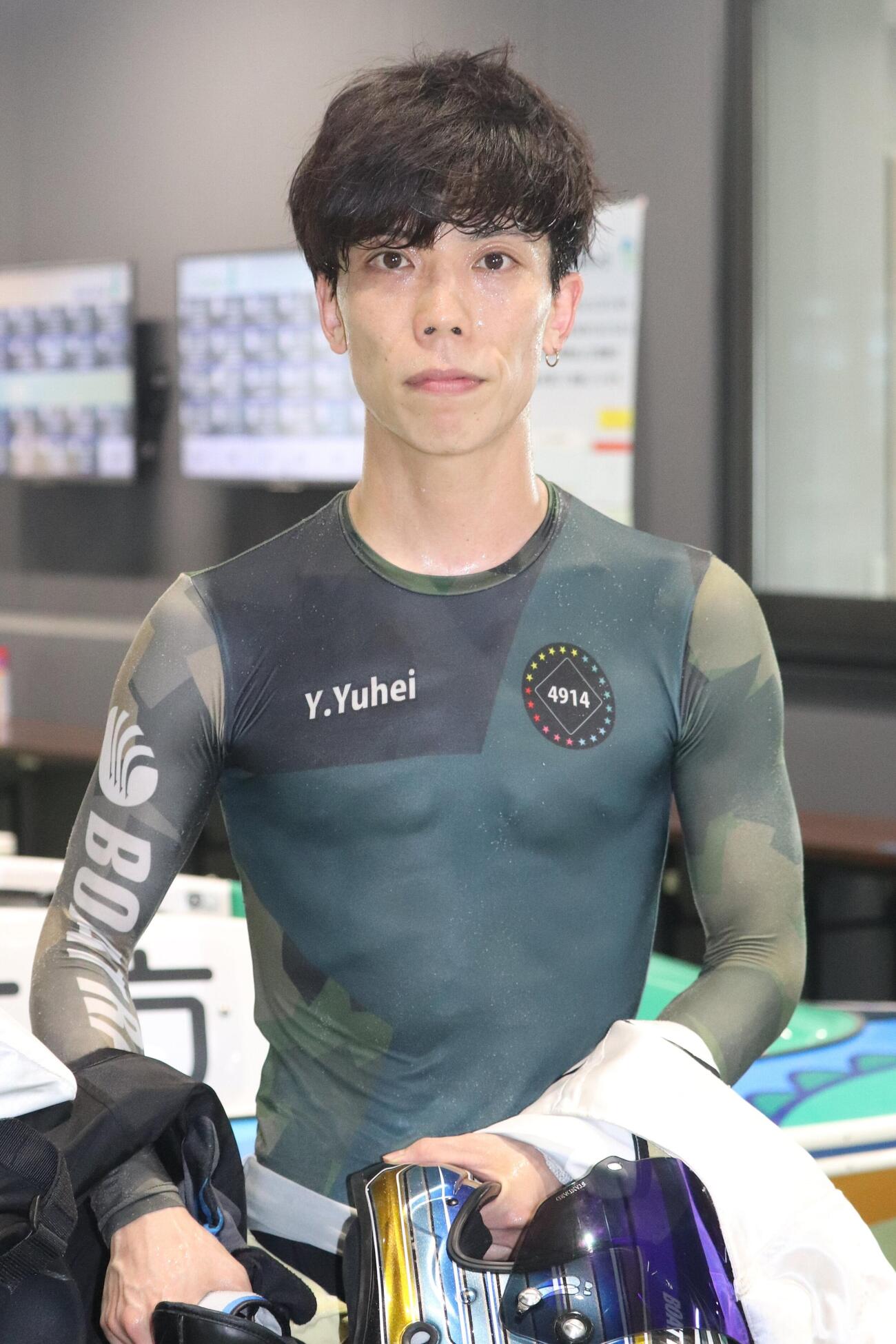吉田裕平が格上のハンドルで中山翔太に揺さぶりをかける