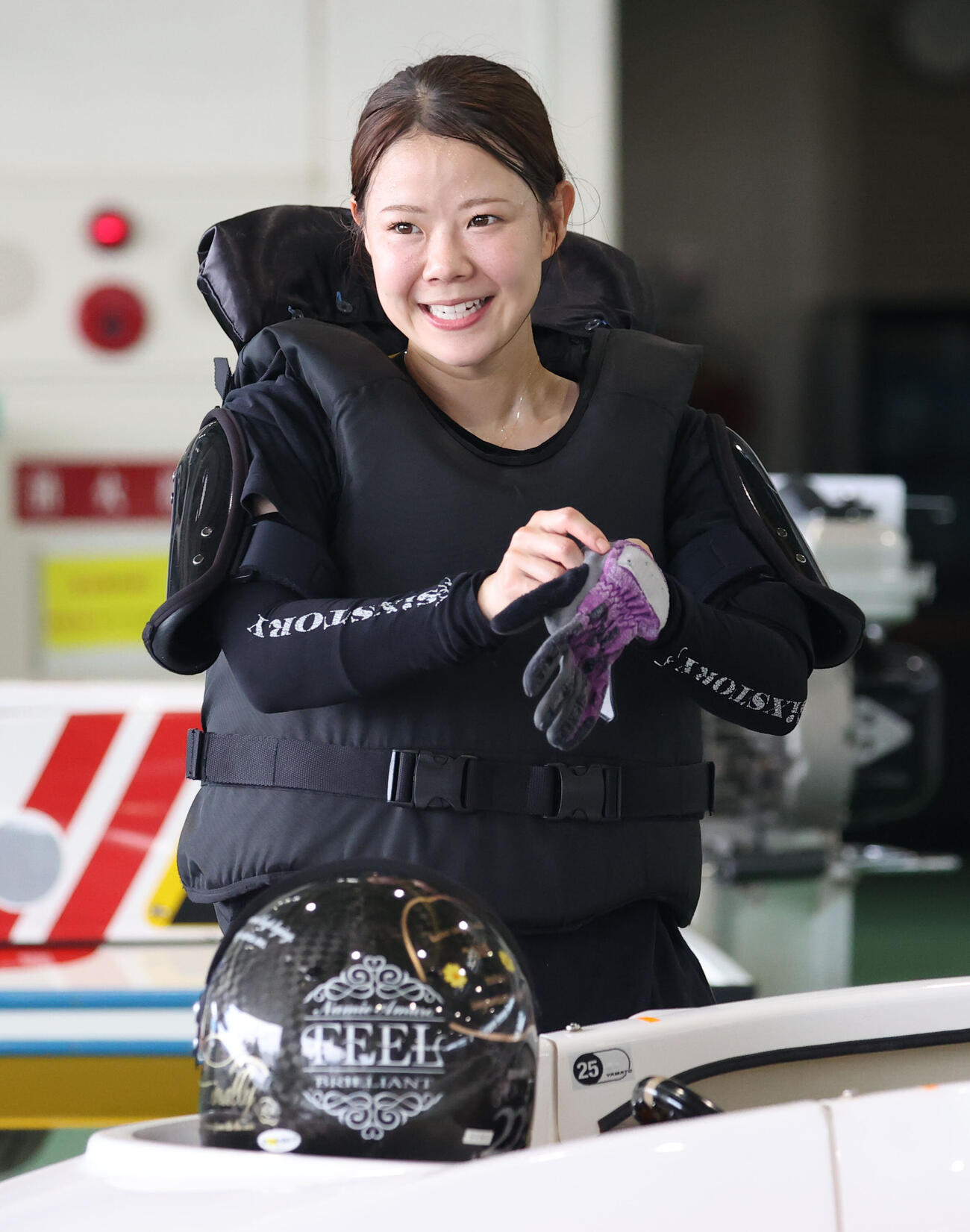 米丸乃絵が師匠譲りの豪快な攻めを見せる