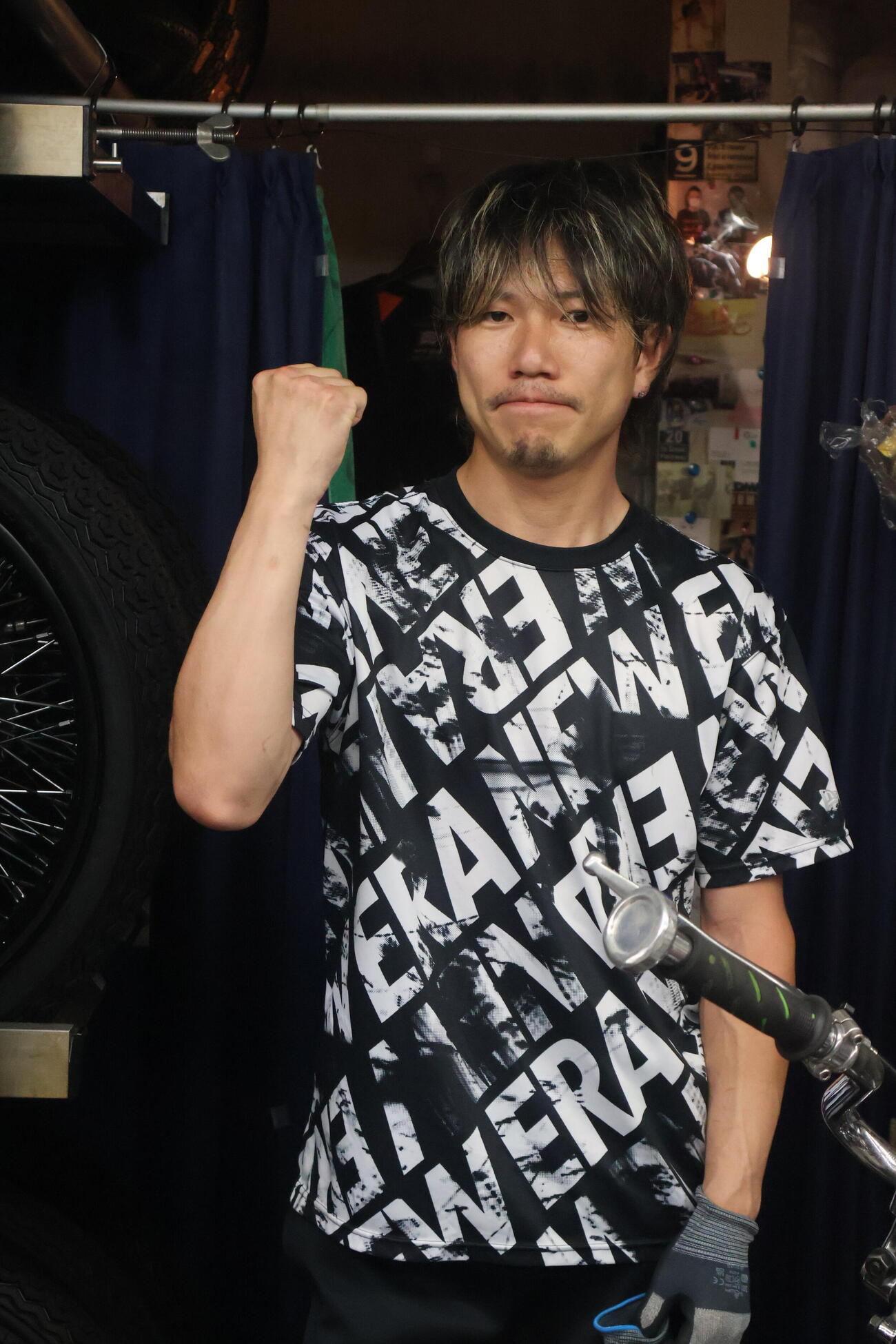 藤波直也は快心の勝利にガッツポーズを披露