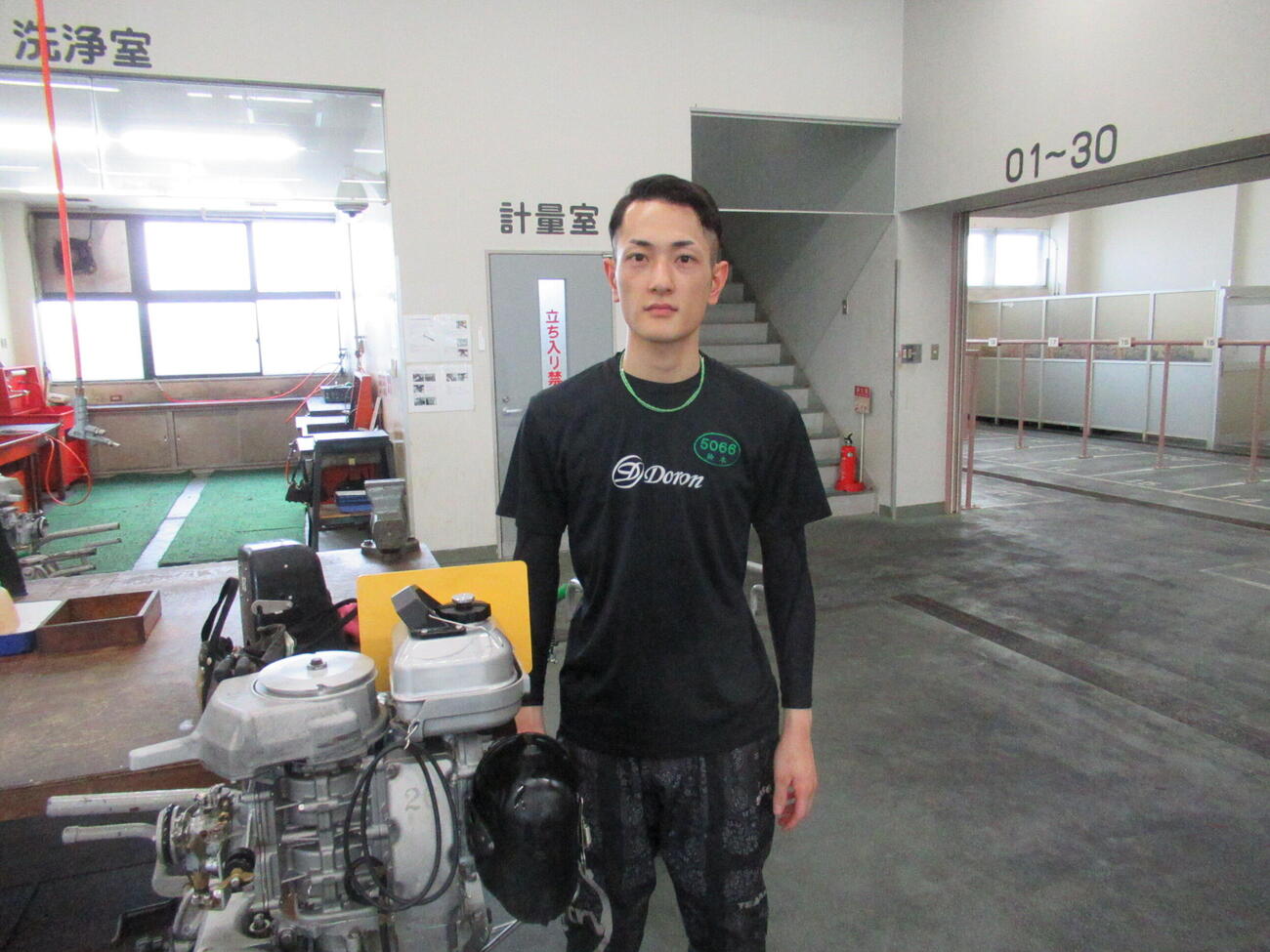 初日12R鈴木孝明は伸びを来させてセンターからまくっていく