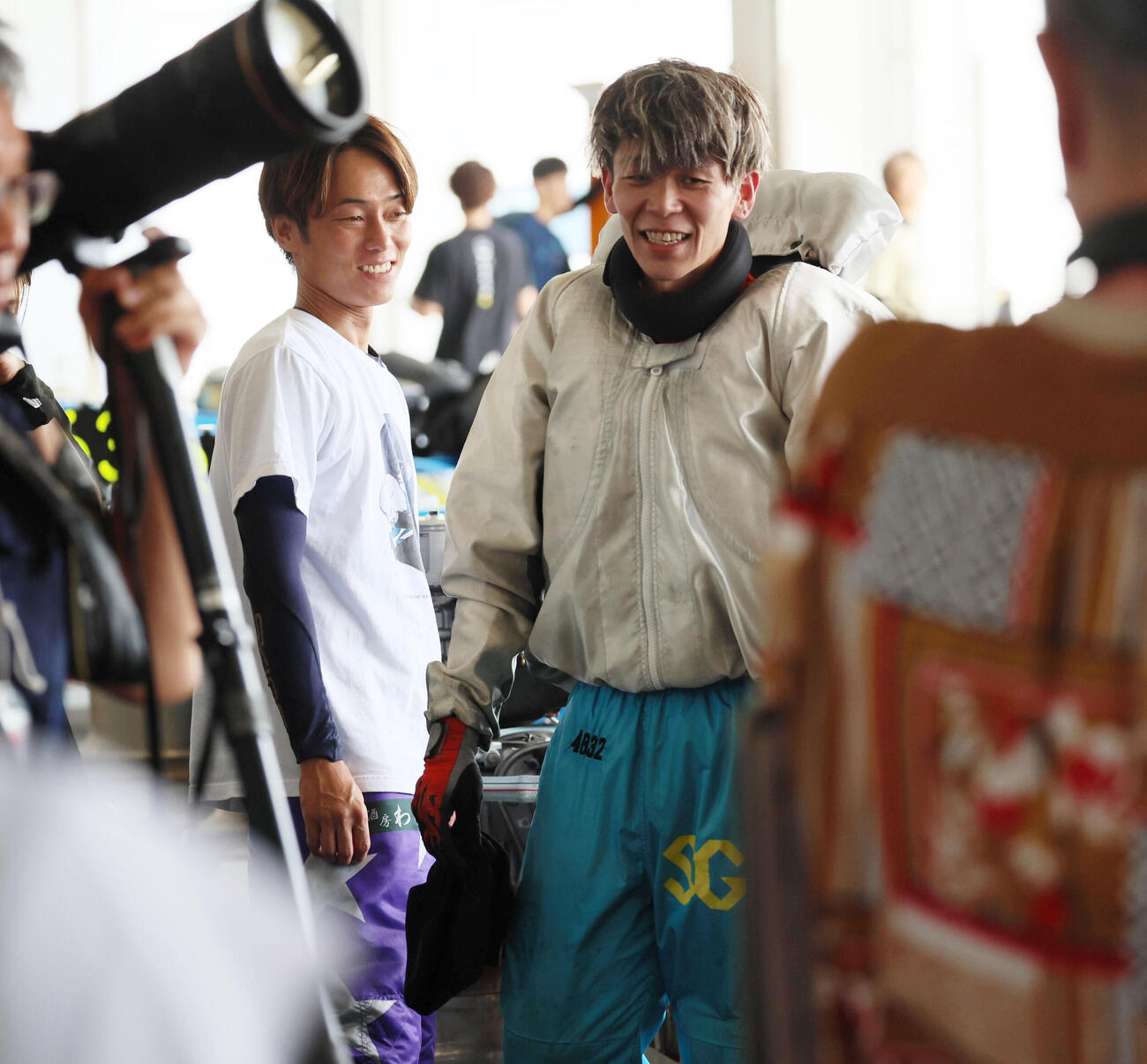 3日目4Rを制した権藤俊光は笑顔を見せる（撮影・宮崎幸一）