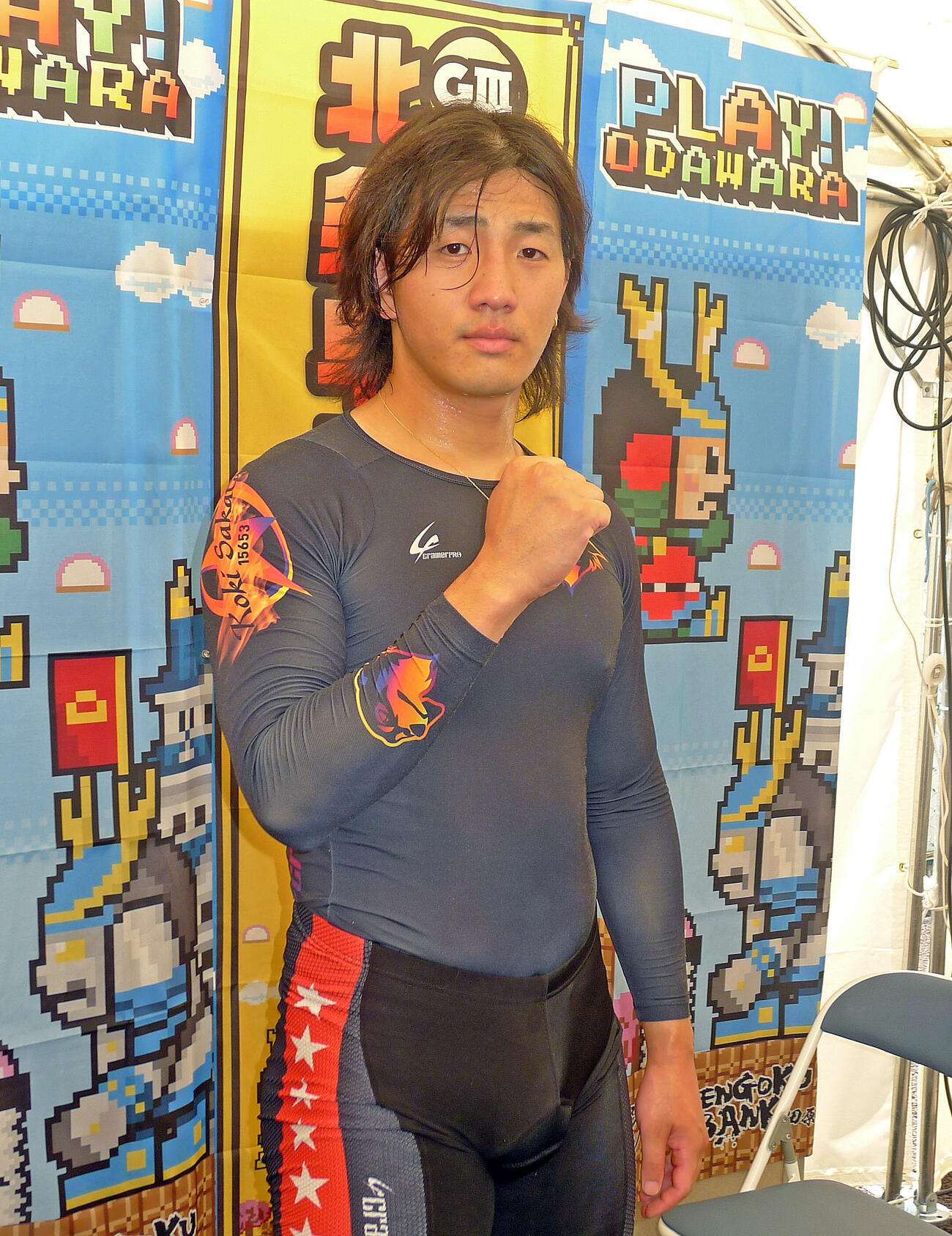白星発進でガッツポーズの坂田康季