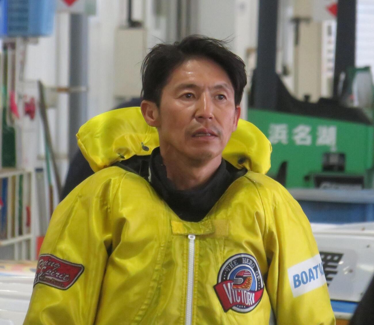 序盤3連勝を飾った地元の横沢剛治