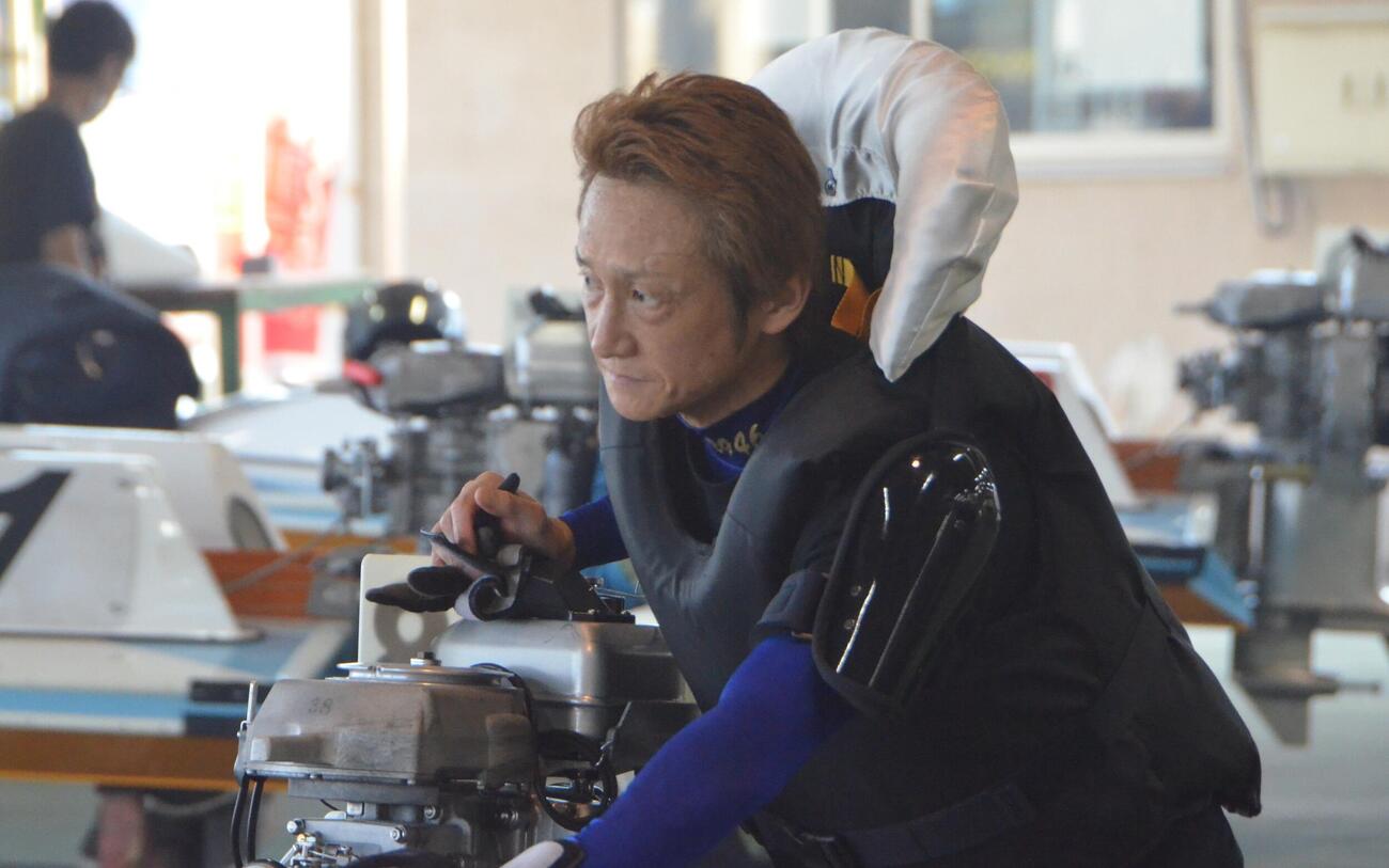 メイン1枠の赤岩善生が人気に応える