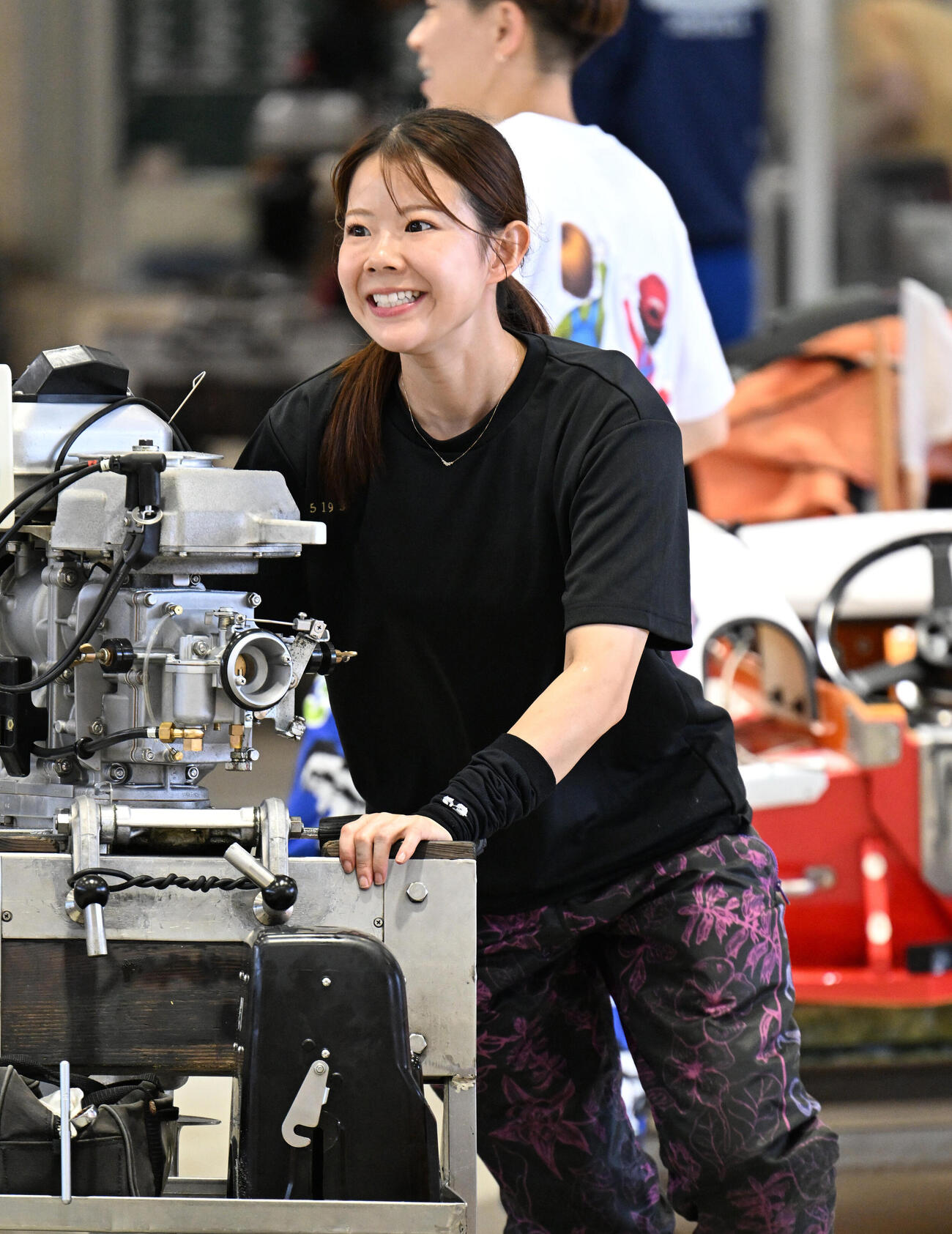 意気揚々と徳山に乗り込んできた米丸乃絵（撮影・和賀正仁）