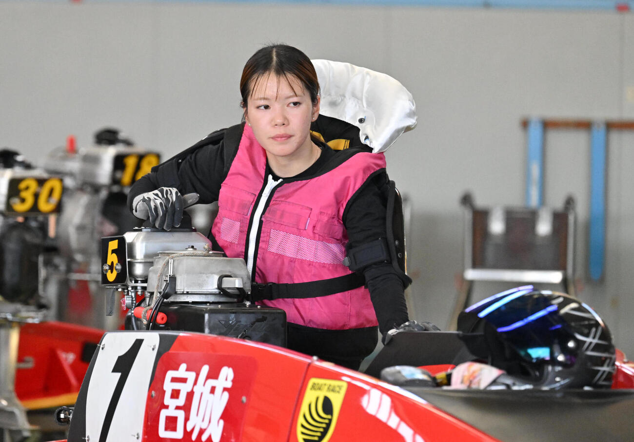 エース格5号機の伸びに好感触を得た宮城那菜（撮影・林敢治）