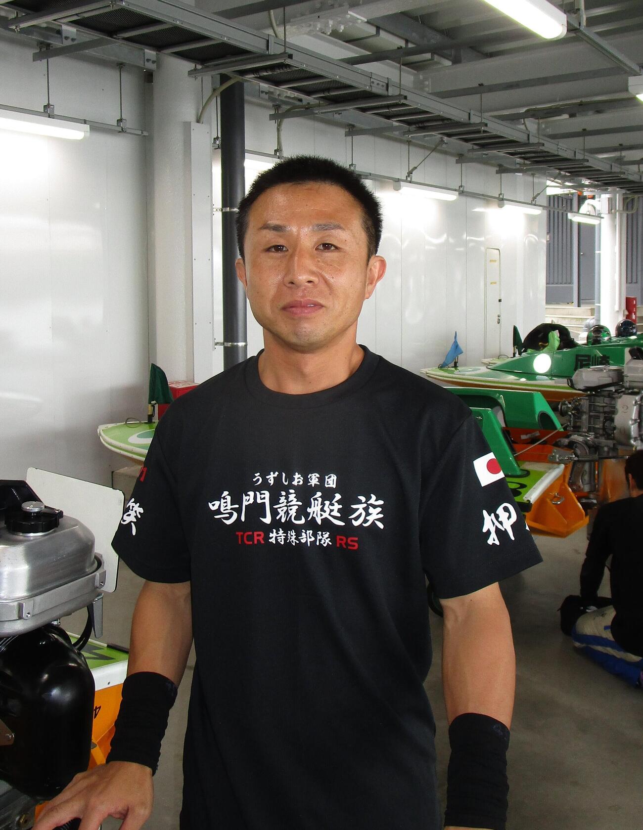 丸刈りからスポーツ刈り程度に伸びた頭で「髪の毛ぐらい伸びてました」と前検1番時計をマークした菅章哉