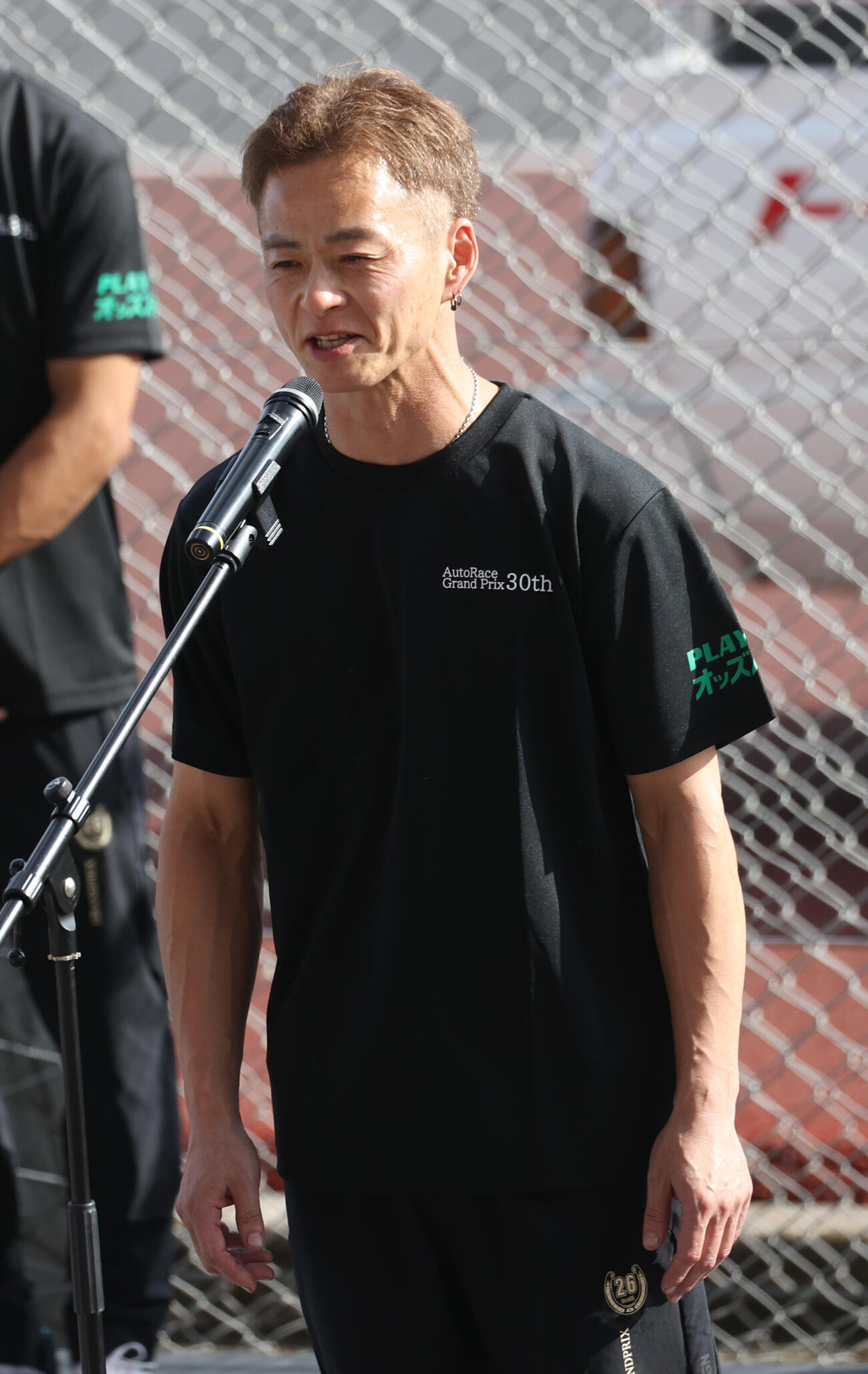 優勝戦出場選手紹介であいさつする早川清太郎（撮影・柴田隆二）