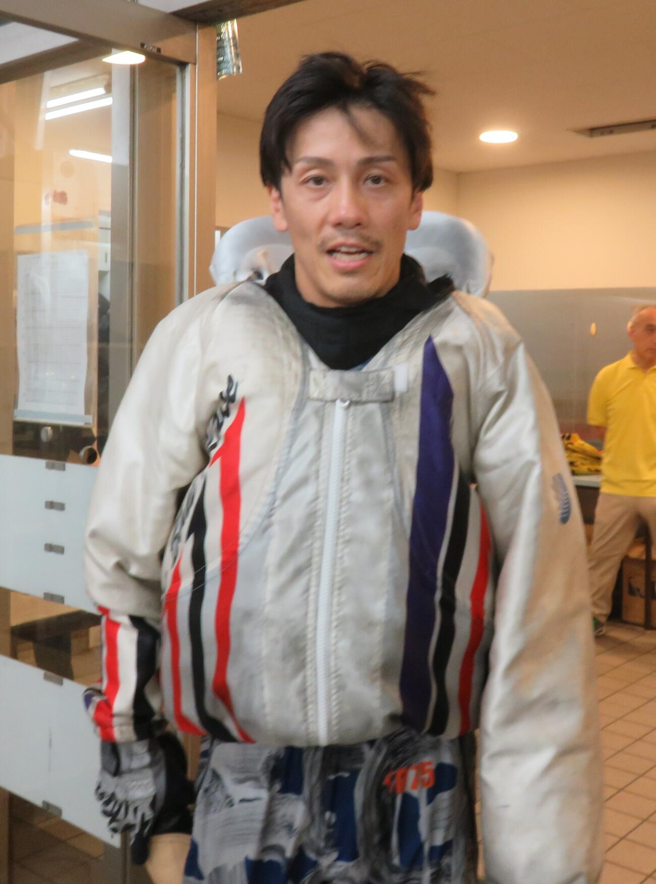 中野次郎がメイン12R平和島選抜を逆転で勝利した