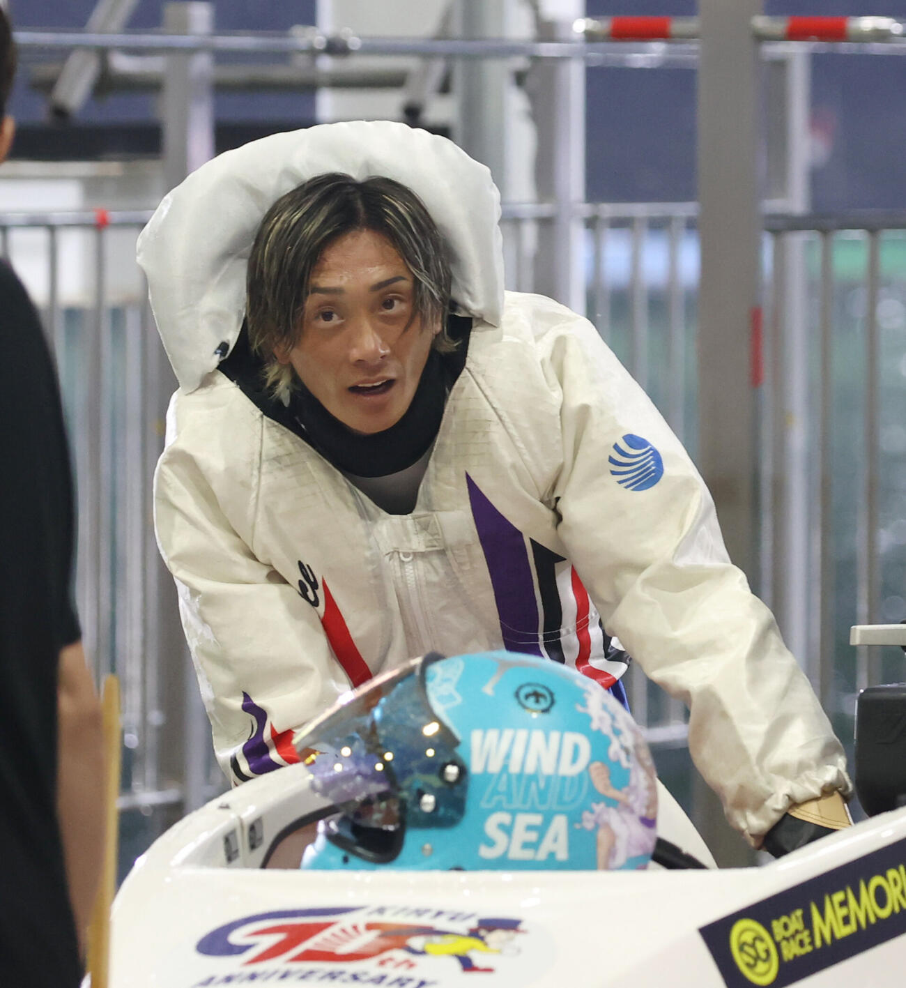 予選12Rで1着の峰竜太（撮影・柴田隆二）