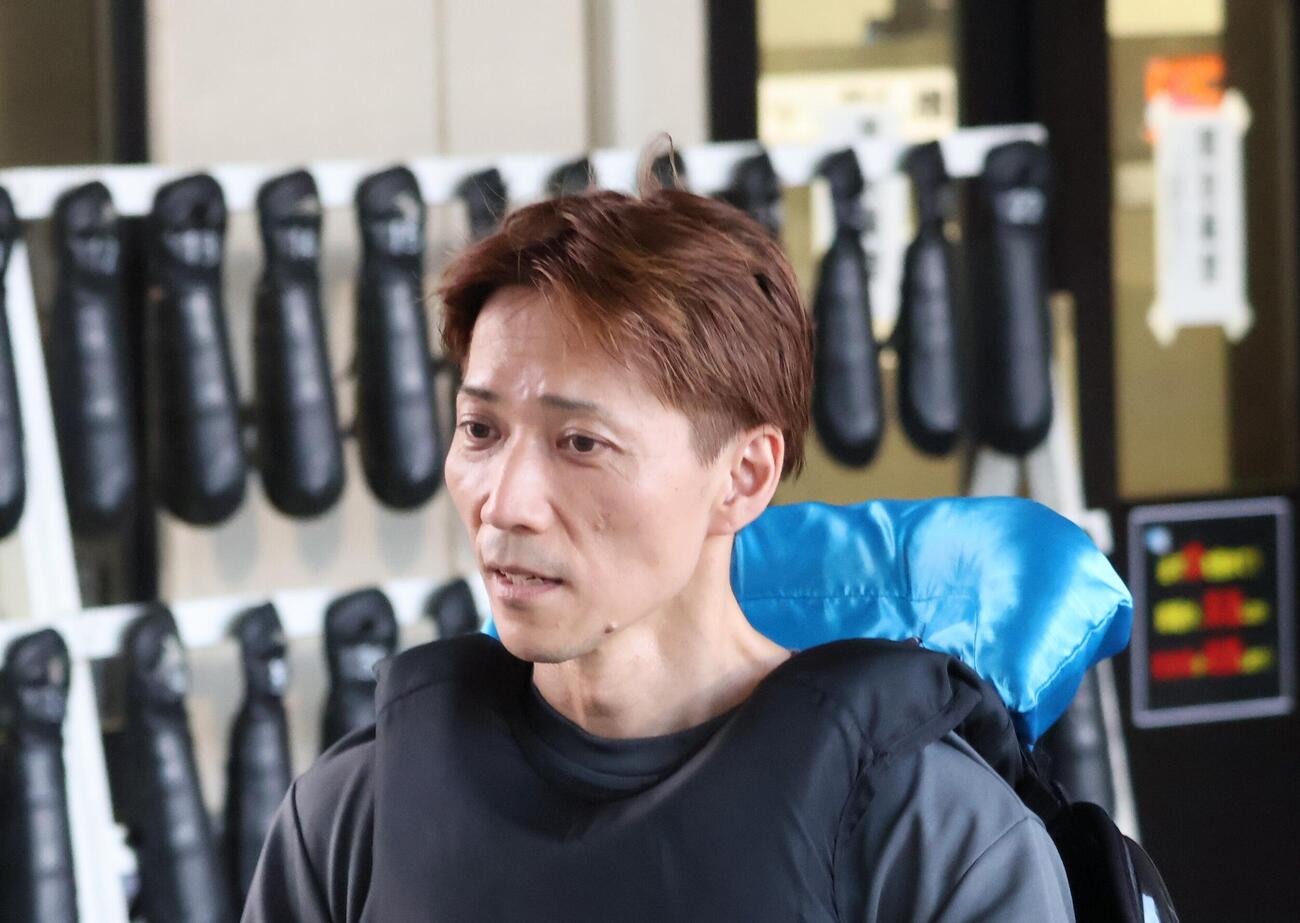 注目のエース格49号機を手にした森安弘雅