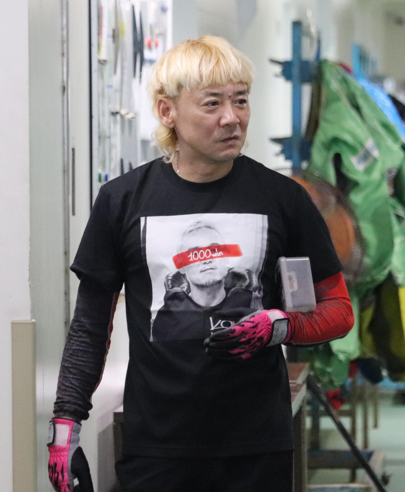 湯川浩司が非力なエンジンを立て直して逃げ切る