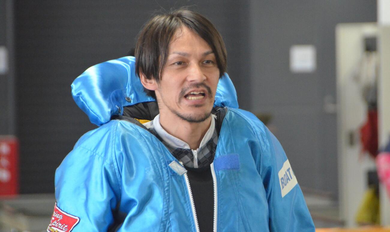 堅実な走りを見せる榎幸司