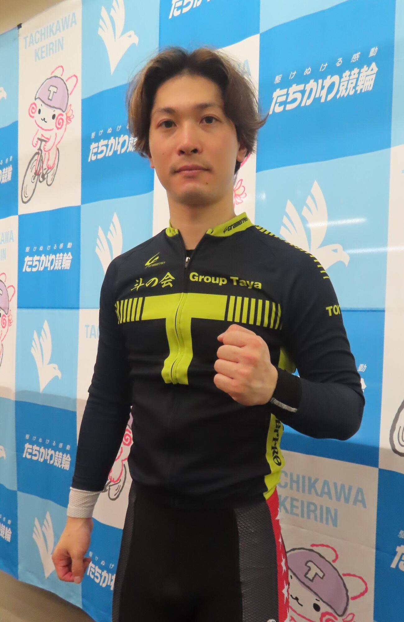 地元の寺沼拓磨が初日特選で主役を張る