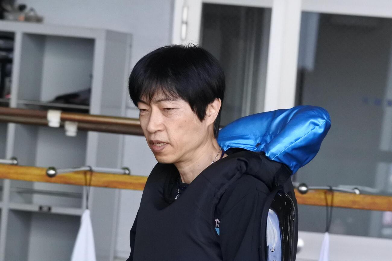 地元の守田俊介が主導権を握る