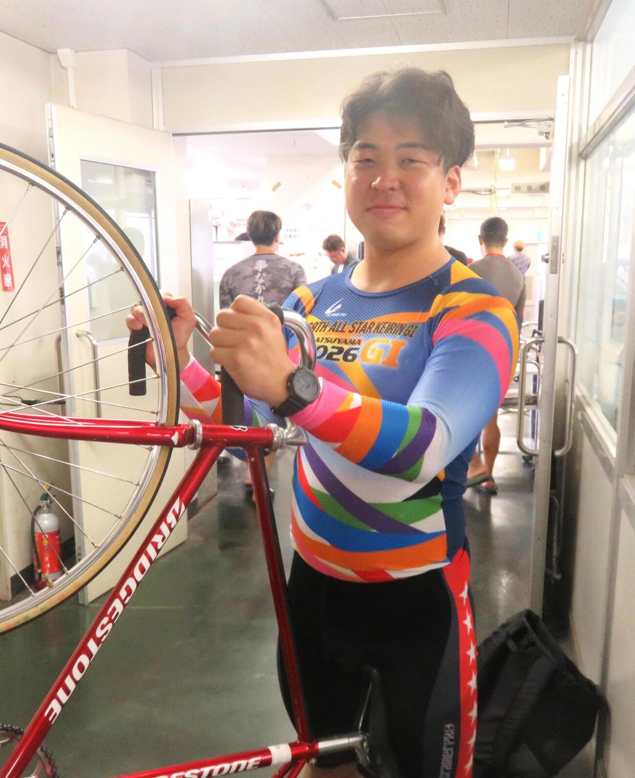 得意の500バンクで先行力を見せつけたい桜井祐太郎