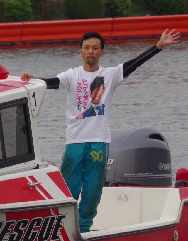 優勝した上平真二