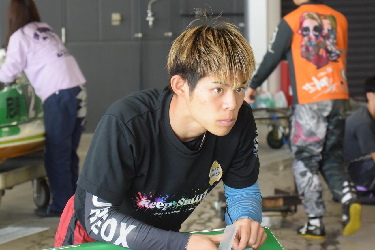 西丸侑太朗が強豪相手に前節ヤングダービーの憂さを晴らす