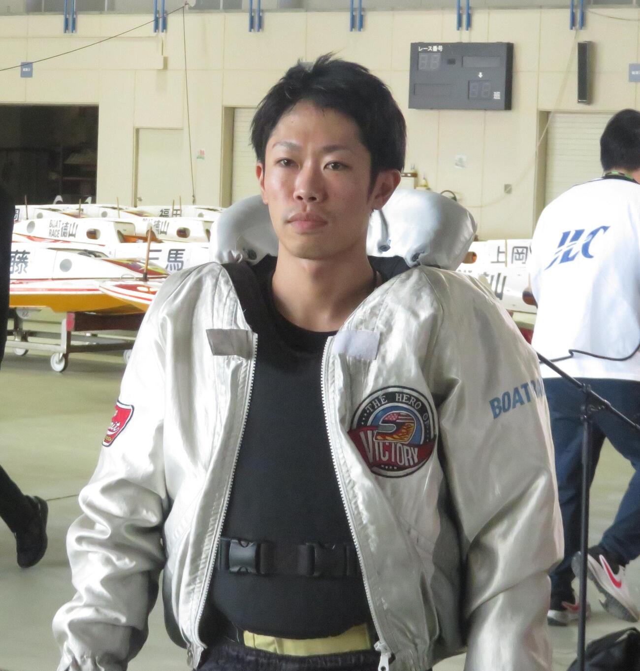 井本昌也が優勝戦1枠。徳山初Vへ速攻を決める