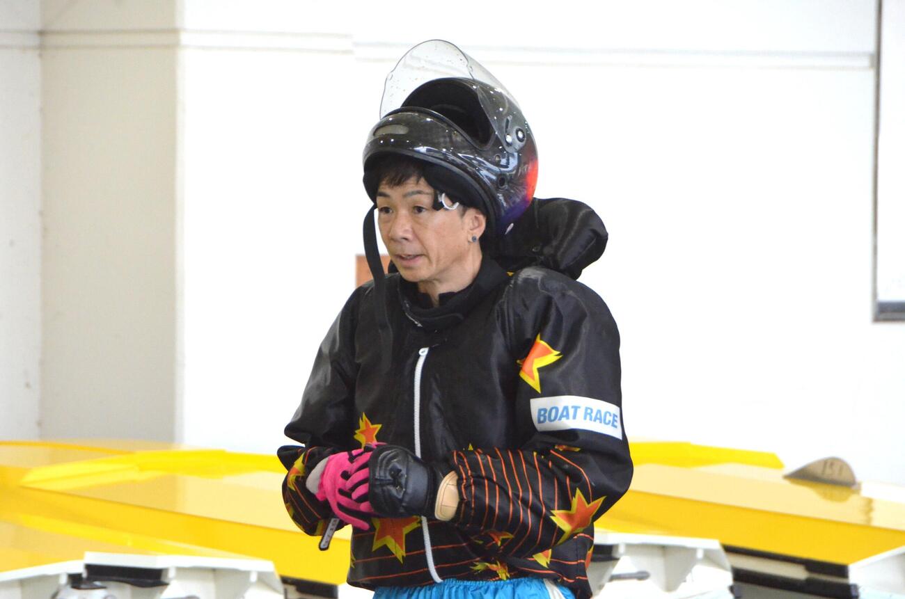 準優11Rは辻栄蔵が逃げ態勢に持ち込む
