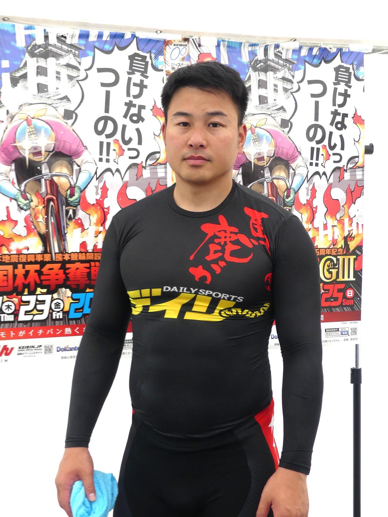 決勝12Rは「日に日に良くなっている」と話す松本貴治の一発攻勢も侮れない